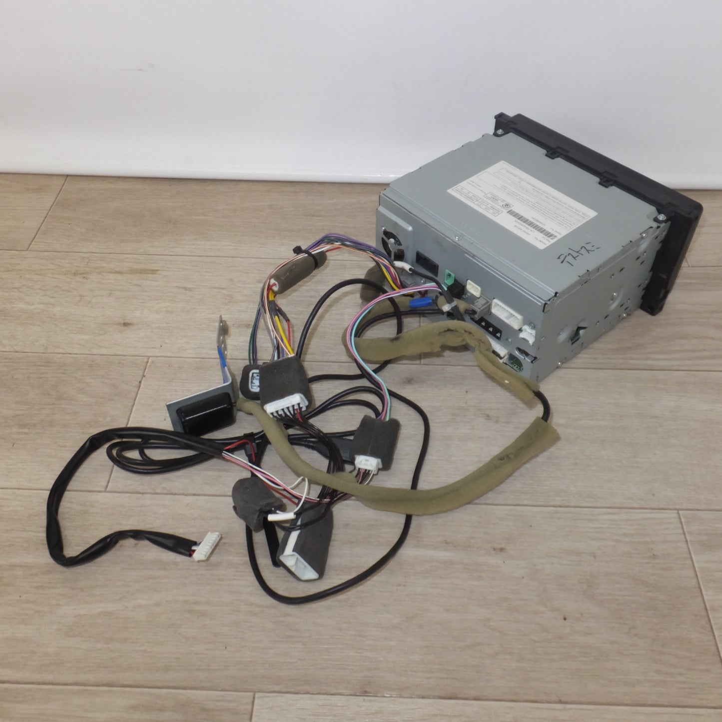 [送料無料] 現状品★パナソニック製 ダイハツ 純正 ワイド スタンダードメモリーナビ NSZN-W67D 08545-K9109[34]★