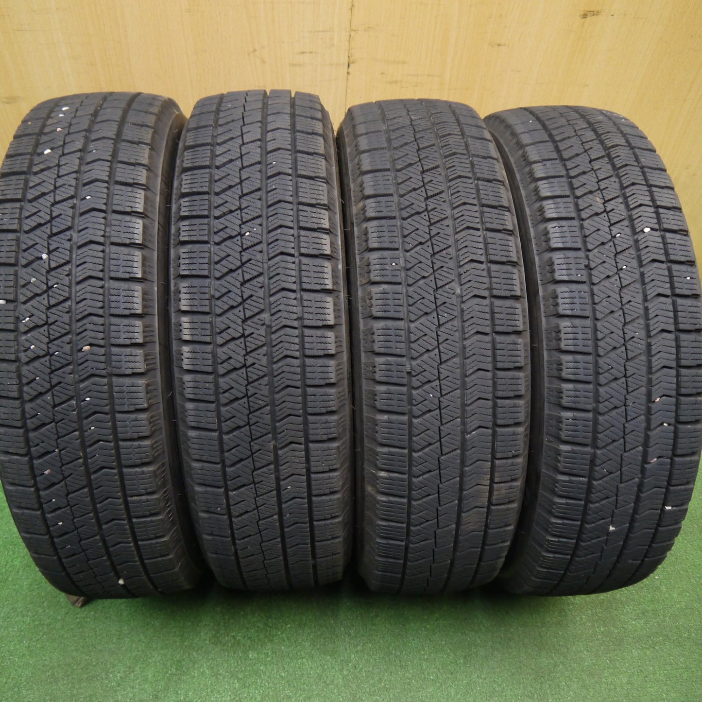 キレイ！21年★スタッドレス 155/65R14 ブリヂストン ブリザック VRX2 Fang ファング 14インチ PCD100/4H★5121703Hス