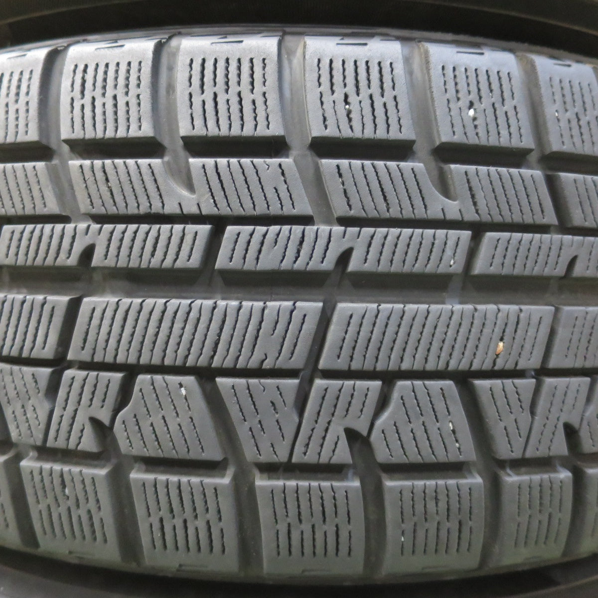 バリ溝！9分★スタッドレス 215/65R16 ヨコハマ アイスガード iG50 プラス giro ギロ 16インチ PCD100 114.3/5H マルチ★6022303イス
