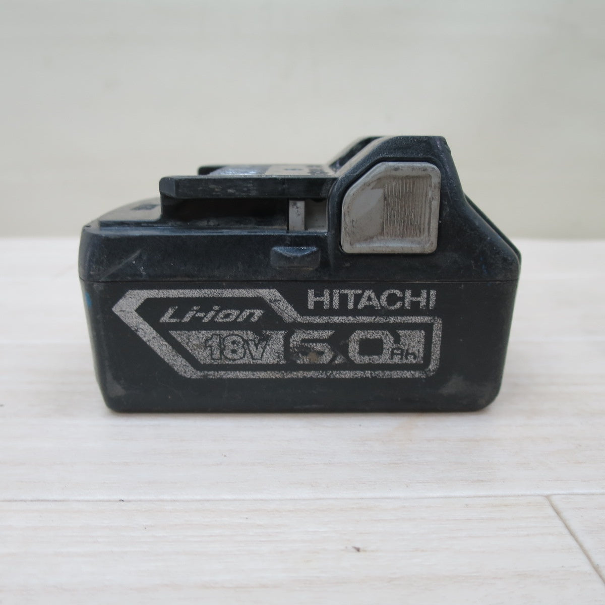 ☆HiKOKI ハイコーキ コードレス ワーク ライト UB18DJL 作業 灯 照明 ランプ 充電式 18V バッテリー BSL1860☆