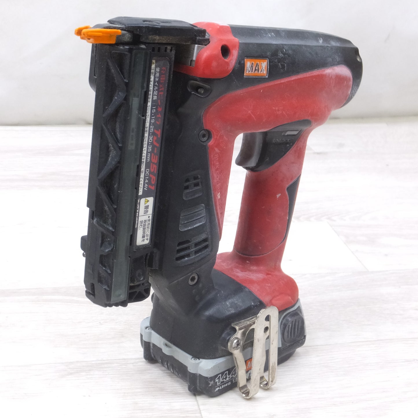 [送料無料] ◆マックス MAX 14.4v 35mm 充電式 ピンネイラ TJ-35P1 バッテリー ピン釘打機 電動 工具◆