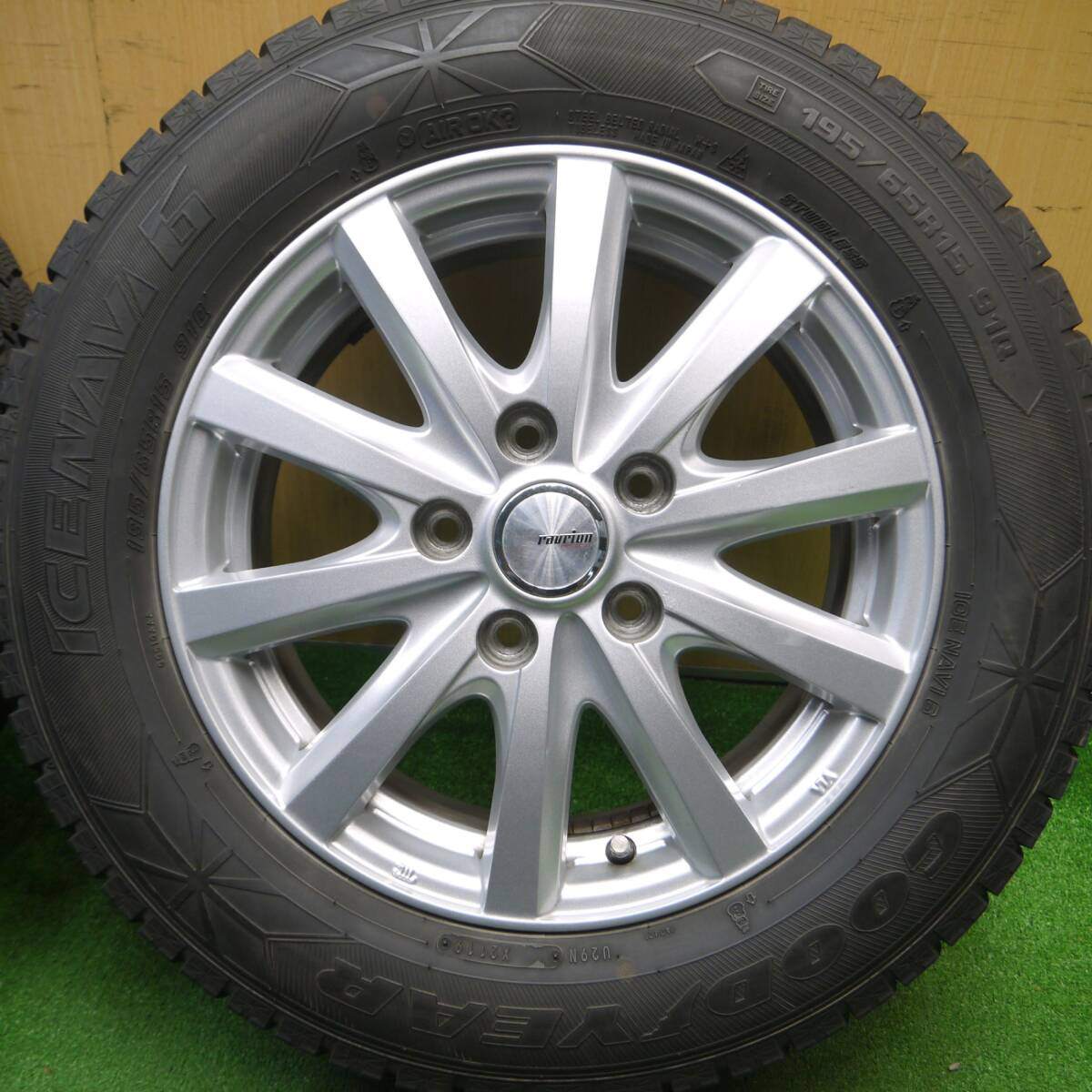 キレイ★スタッドレス 195/65R15 グッドイヤー アイスナビ6 ravrion RS01 ラブリオン 15インチ PCD114.3/5H★5010805Hス