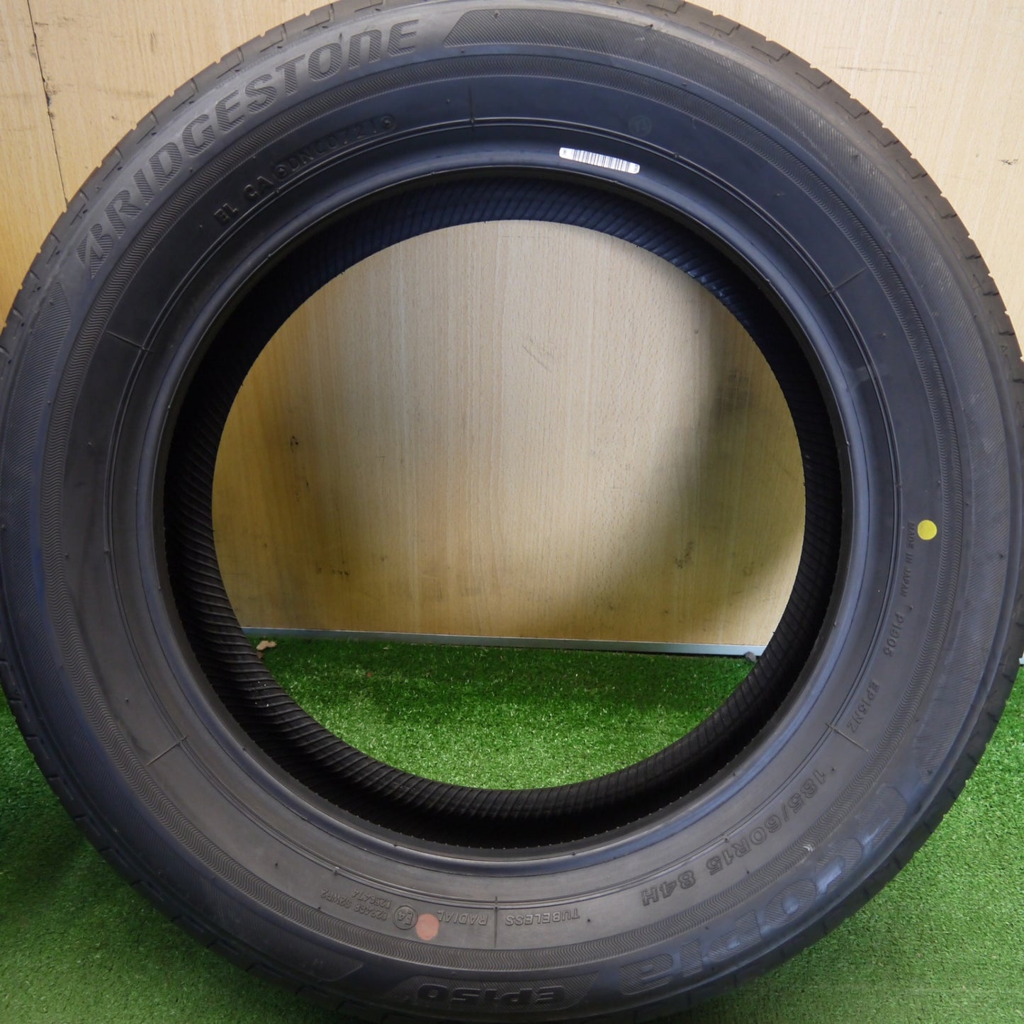 新車外し★185/60R15 ブリヂストン エコピア EP150 タイヤ 15インチ アクア シエンタ ヤリス フィット スイフト 等★6042803Hノタ