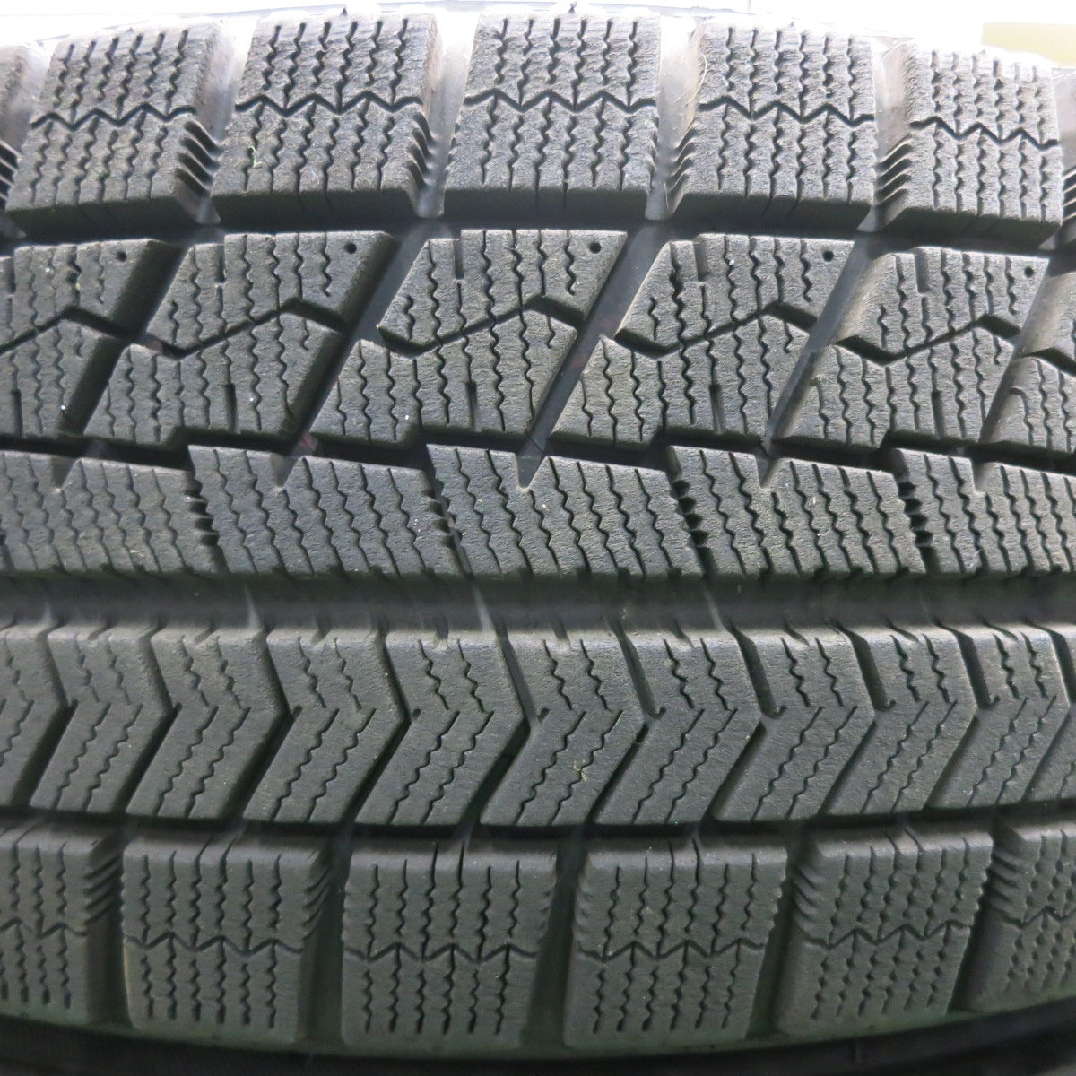*送料無料* バリ溝！9.5分★ホンダ フィット 純正 スチール 185/65R15 スタッドレス ブリヂストン ブリザック VRX 15インチ PCD100/4H★4051709HAス