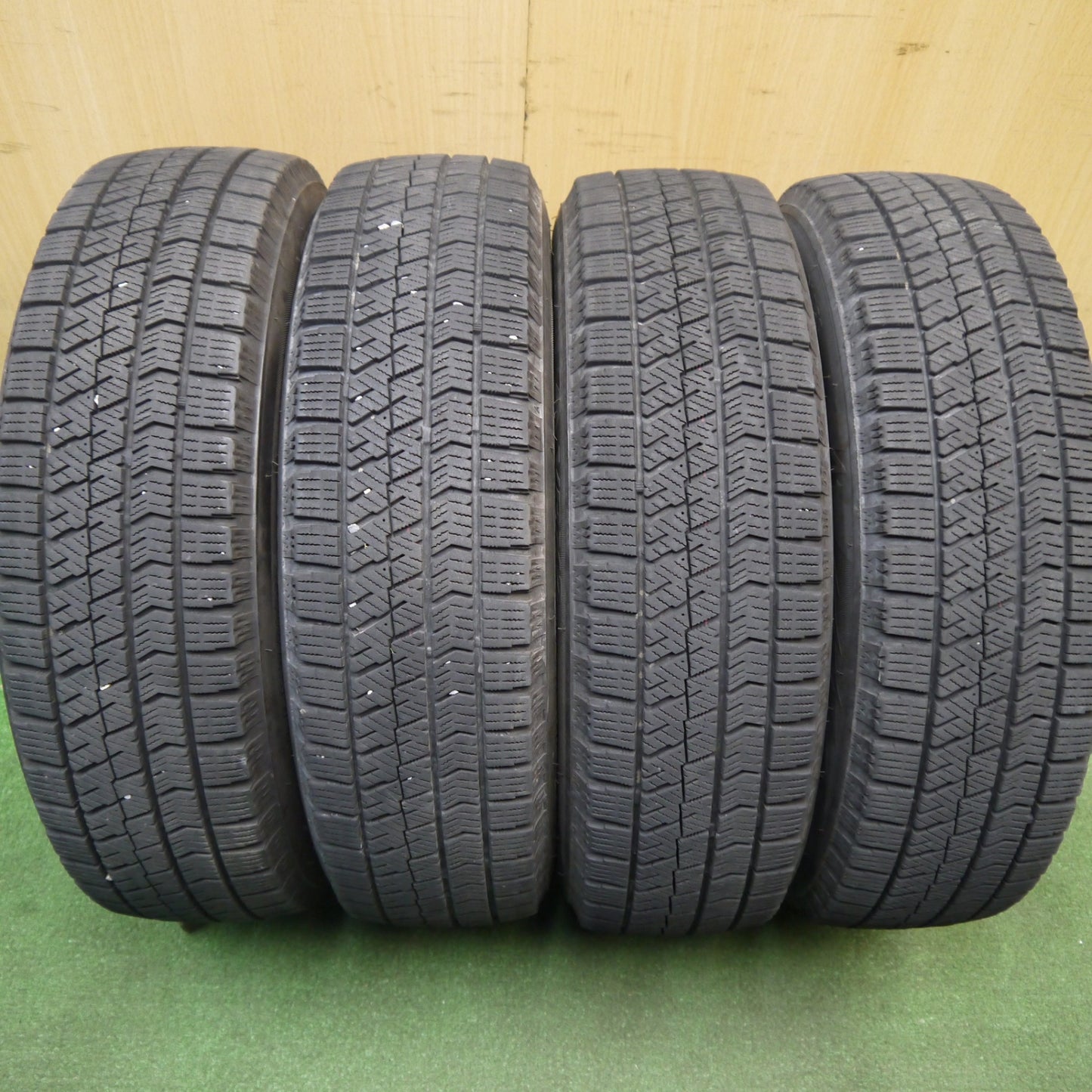 4本価格★スタッドレス 155/65R14 ブリヂストン ブリザック VRX2 MACBES MB8 マクベス 14インチ PCD100/4H★6022003Hス