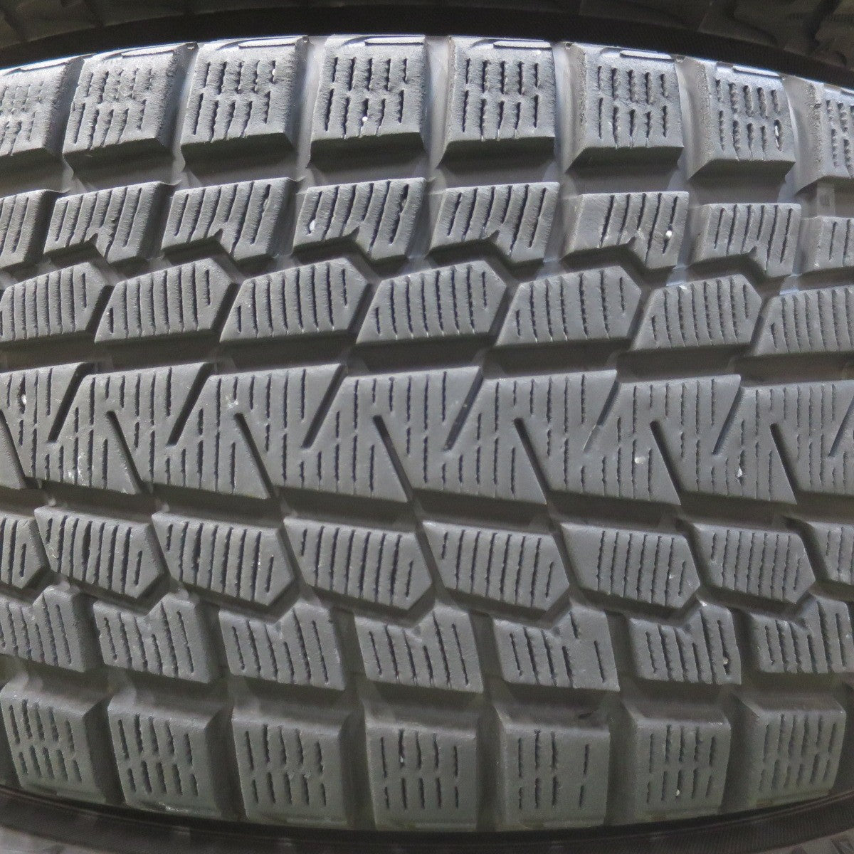 バリ溝！キレイ！9.5分★ベンツ 等 235/55R19 スタッドレス ヨコハマ アイスガード G075 WSP ITALY 社外 アルミ 19インチ PCD112/5H★6030407イス