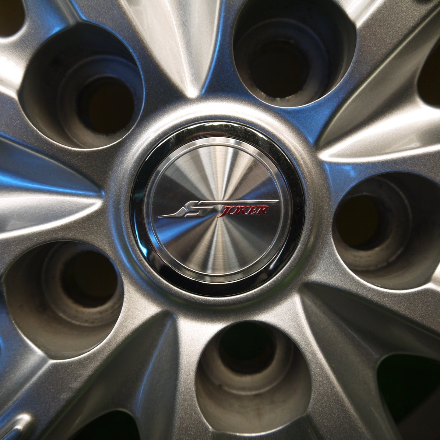 バリ溝！23年！キレイ！9.5分以上★スタッドレス 225/65R17 トーヨー ウインター トランパス TX JOKER ジョーカー 17インチ PCD120/5H★5100804Hス