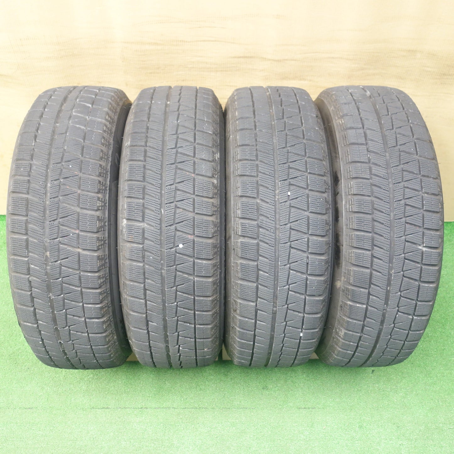 バリ溝！22年！9.5分★プリウス 等 195/65R15 スタッドレス ブリヂストン アイスパートナー2 BALMINUM XR10 バルミナ 15インチ PCD100/5H★6020703KTス