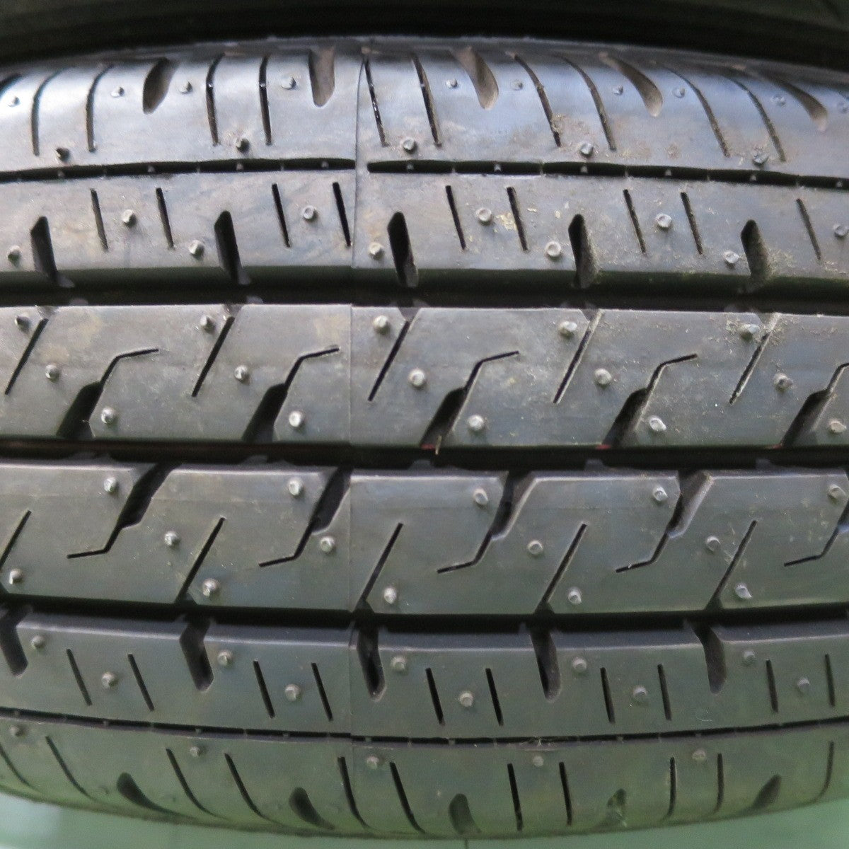 未使用！22年！2本★155/80R12 88/87N ブリヂストン エコピア R710 タイヤ 12インチ 商用 バン 小型 トラック 等★5062603イノタ
