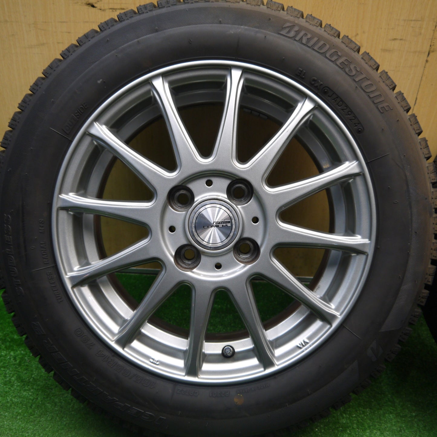 バリ溝！24年！キレイ！ほぼ10分★スタッドレス 165/65R14 ブリヂストン アイスパートナー2 ravrion LUMIERE ラブリオン 14インチ PCD100/4H★6011306Hス