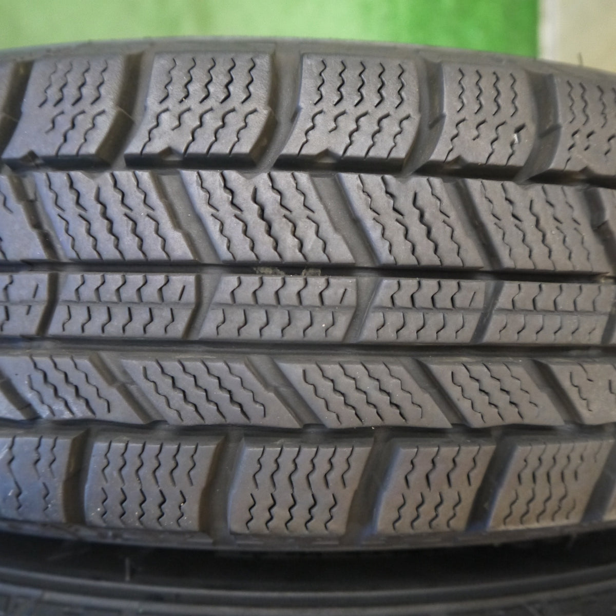 バリ溝！24年！キレイ！8.5分◎スタッドレス 145/80R13 オートバックス ノーストレック N5 JOKER ジョーカー 13インチ PCD100/4H◎6090204Hス