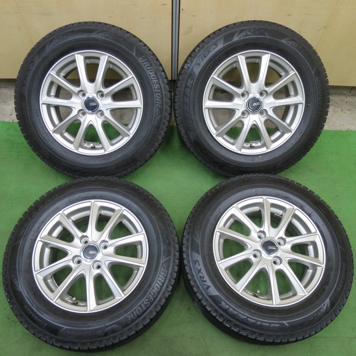 キレイ！23年★スタッドレス 175/70R14 ブリヂストン ブリザック VRX3 PREO プレオ 14インチ PCD100/4H★6021503TTス