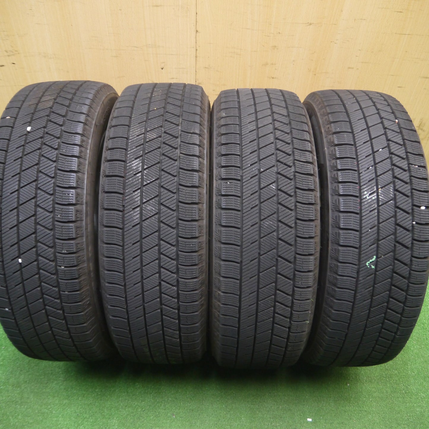 [送料無料] バリ溝！21年！キレイ！9分★スタッドレス 185/60R15 ブリヂストン ブリザック VRX3 PREO プレオ 15インチ PCD100/4H★4120301Hス