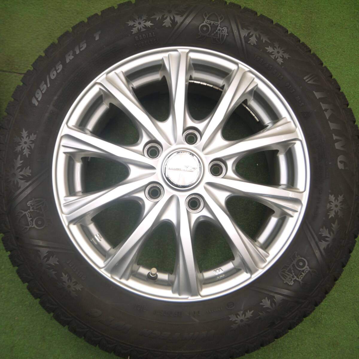 キレイ！21年★スタッドレス 195/65R15 バイキング WINTECH WT6 ILLUGA iG weds 15インチ PCD114.3/5H★5021909Hス