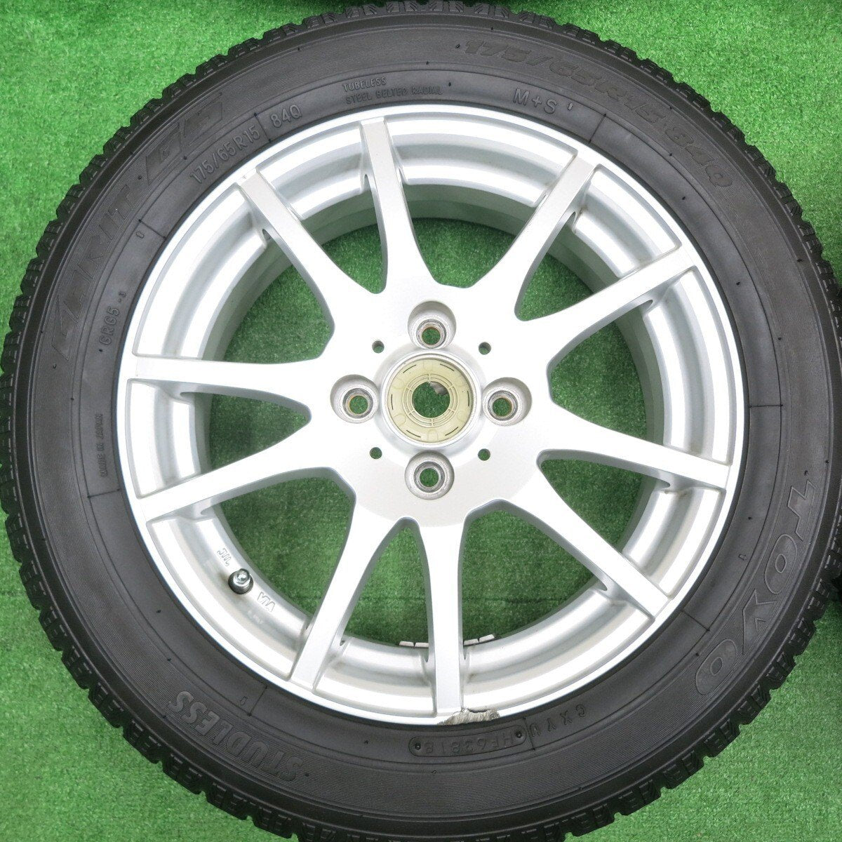 バリ溝！キレイ！8.5分★スタッドレス 175/65R15 トーヨー ガリット G5 GMach 15インチ PCD100/4H★4100505HAス