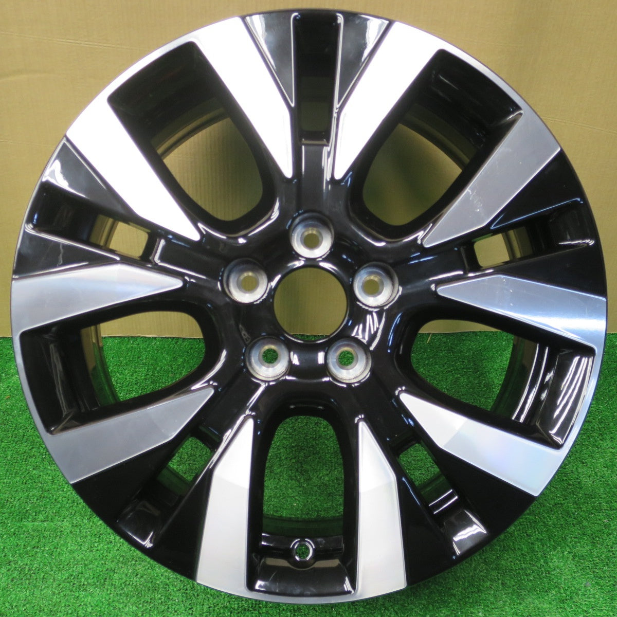 新車外し★シトロエン ベルランゴ XTR 純正 ホイール 17インチ 17×7J PCD108/5H★5112001NKホ