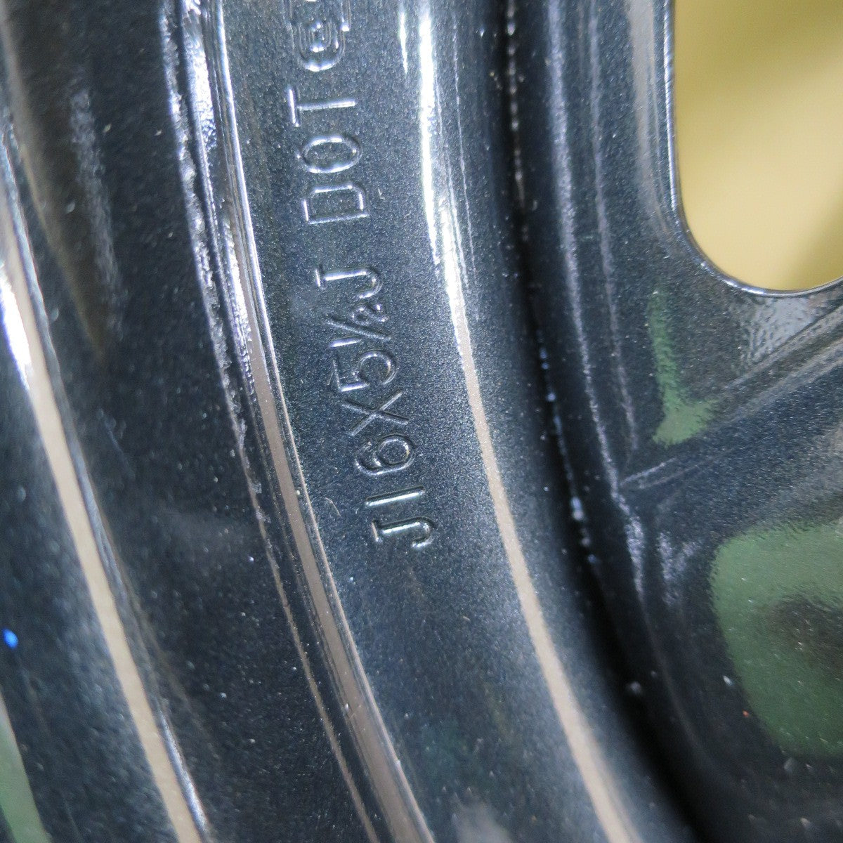 新車外し！23年！1本★スズキ JB64W ジムニー 純正 スチール 175/80R16 ブリヂストン デューラー H/L 852 DUELER 16インチ スペア PCD139.7/5H★6010507ナノ