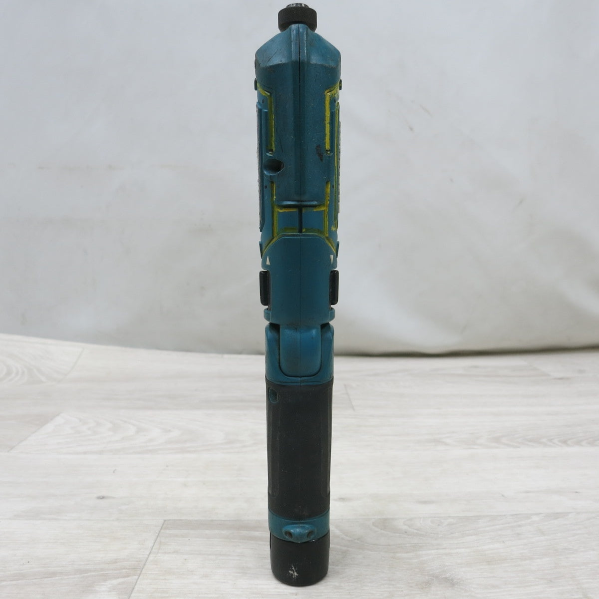[送料無料] ◆makita マキタ 充電式ペンインパクトドライバ TD022D 7.2V バッテリー付き 電動工具◆