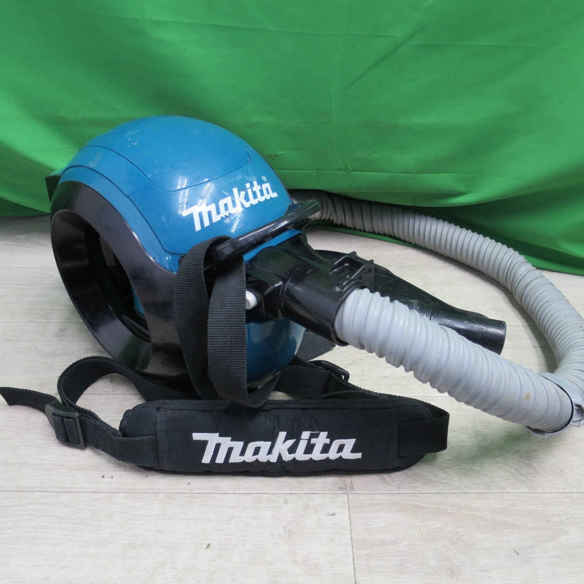 [送料無料] ☆makita マキタ 充電式 クリーナー モデル CL500D 18V サイクロン コードレス 掃除機 電動 工具 DIY お掃除用品☆