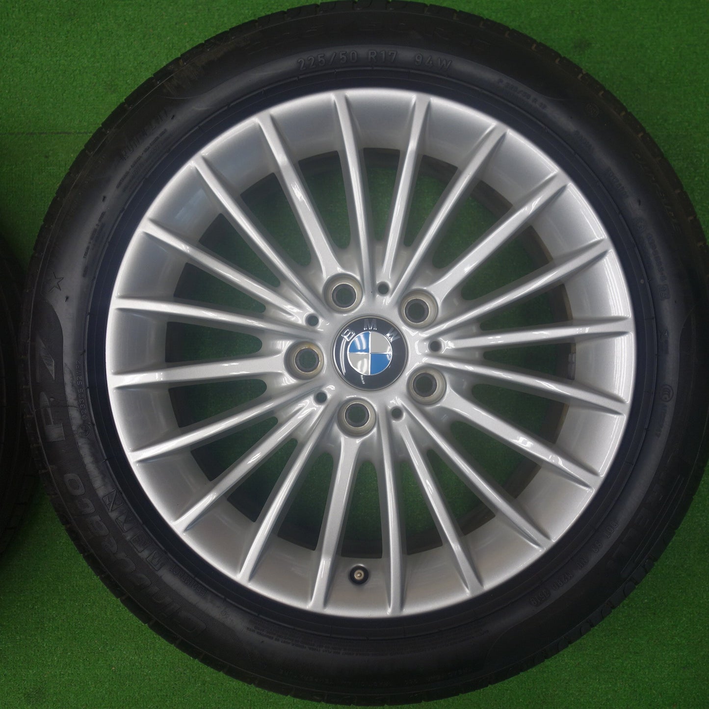 バリ溝！9.5分★BMW 3シリーズ F30 F31 純正 225/50R17 ピレリ Cinturato P7 17インチ PCD120/5H★6052101KTノ