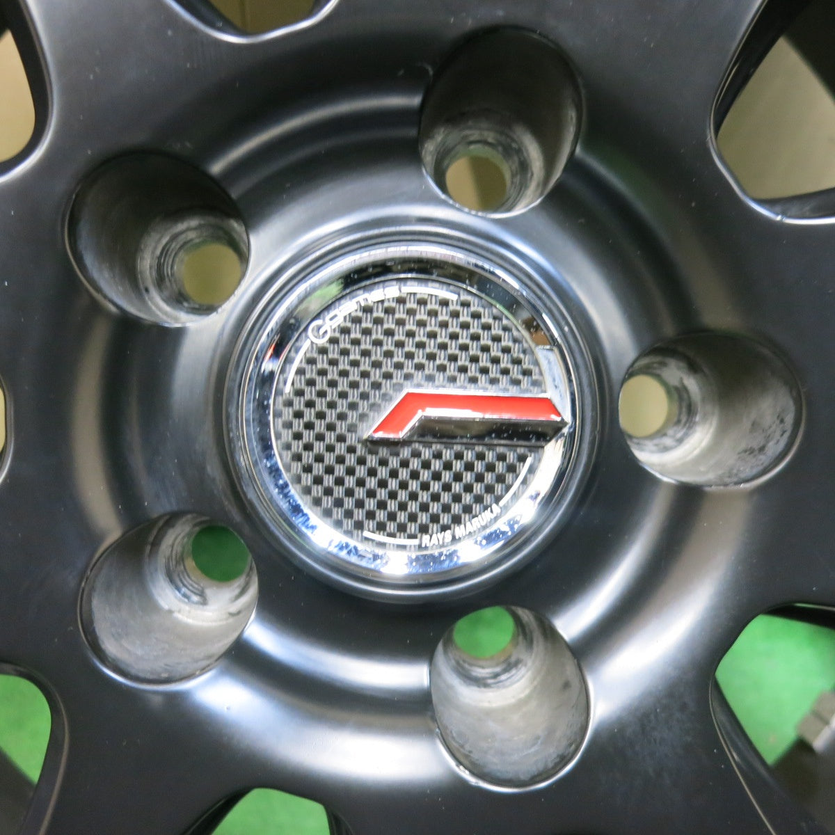 [送料無料] バリ溝！9.5分以上★RAYS G-games 77REBOOT 235/60R18 スタッドレス ダンロップ ウインターマックス SJ8 18インチ レイズ Gゲームズ PCD114.3/5H★4122704SYス