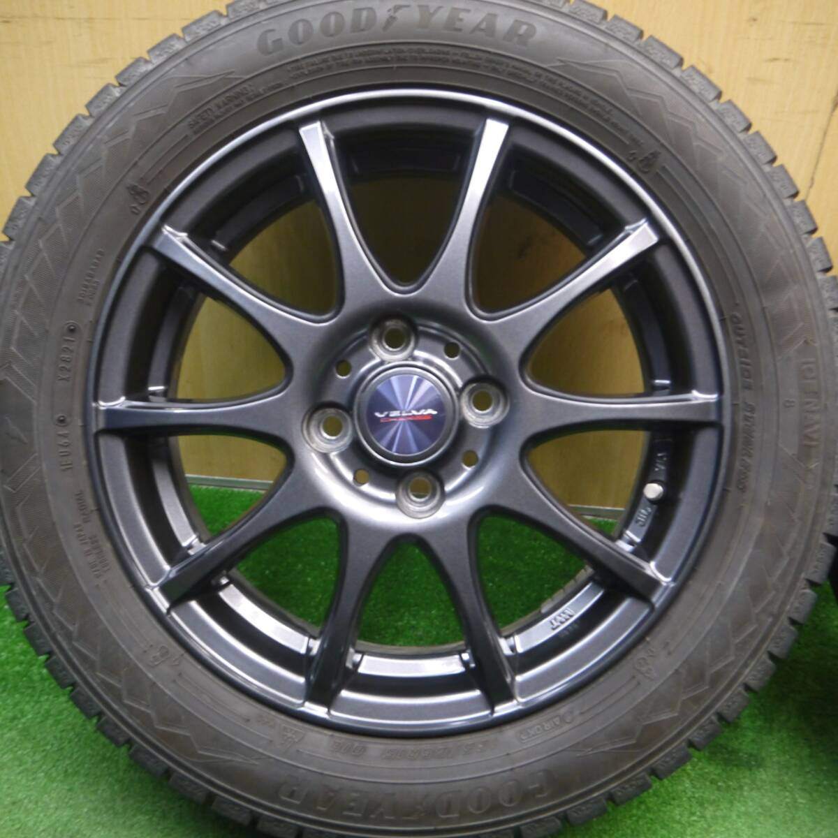 バリ溝！21年！キレイ！9分★スタッドレス 165/65R15 グッドイヤー アイスナビ8 VELVA CHARGE ヴェルヴァ 15インチ ソリオ ハスラー 等 PCD100/4H★5030502Hス