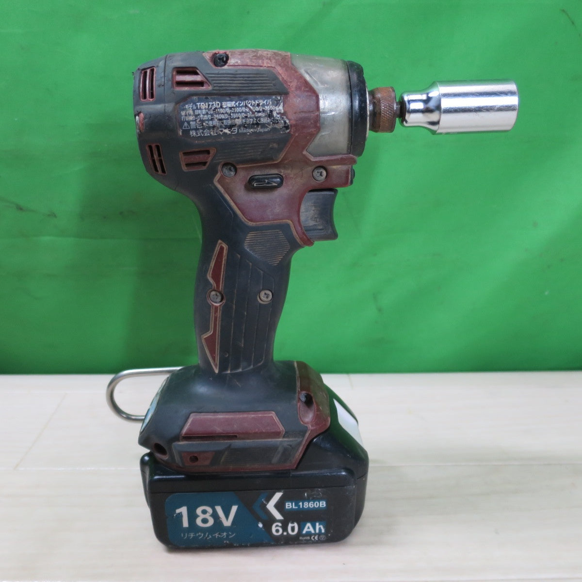 [送料無料] ☆マキタ 充電 式 インパクト ドライバ TD173D 電動 工具 DIY Makita☆