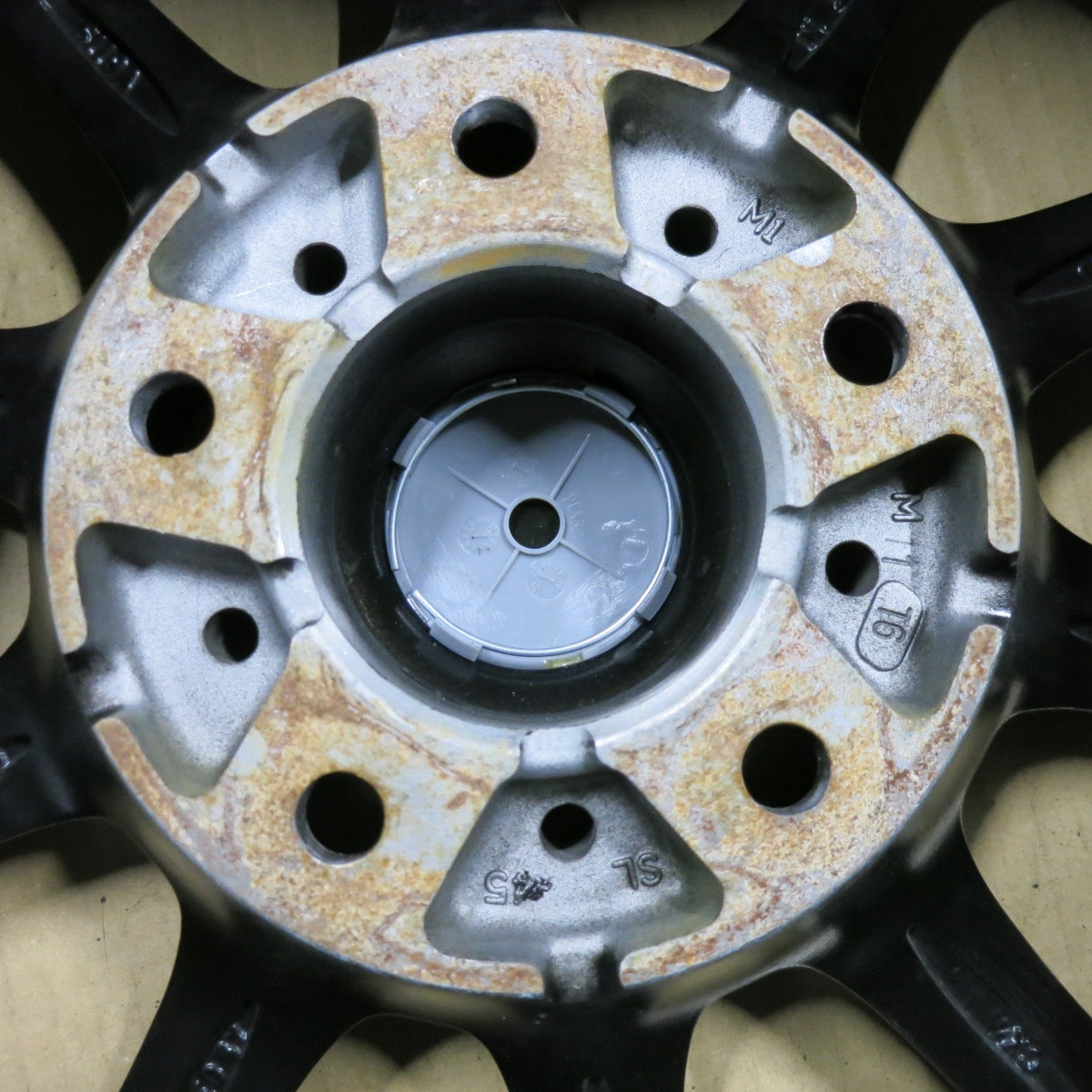 4本価格★SCHNEIDER MiD シュナイダー マルカ 15インチ 15×6J PCD114.3/5H★5042306SYホ