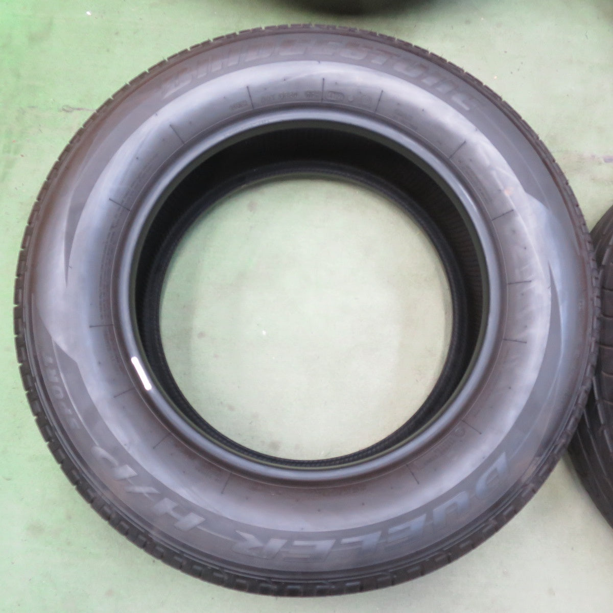 新車外し！22年★265/60R18 ブリヂストン デューラー H/P SPORT DUELER タイヤ 18インチ ランクル プラド ハイラックス サーフ パジェロ 等★6062405イノタ