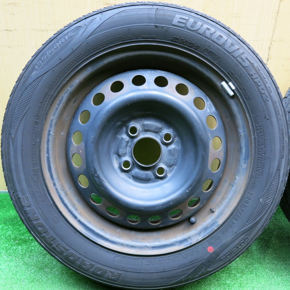 バリ溝！24年！9.5分★185/60R15 ロードストーン EUROVIS HP02 SH01 スチール ホイール 15インチ PCD100/4H★6022621HAノ