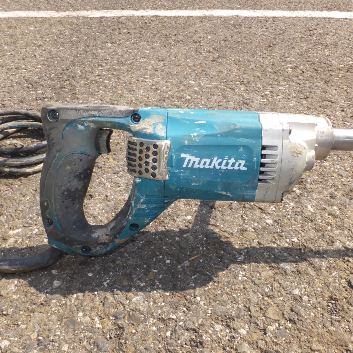 [送料無料] ★マキタ makita カクハン機 UT1305　100V 9A 50-60Hz 850W★