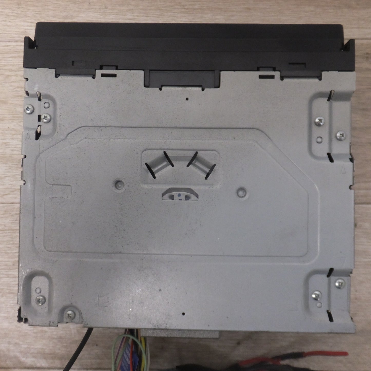 [送料無料] ★カロッツェリア carrozzeria AV一体型メモリーナビゲーション 楽ナビ AVIC-RZ99[40]★