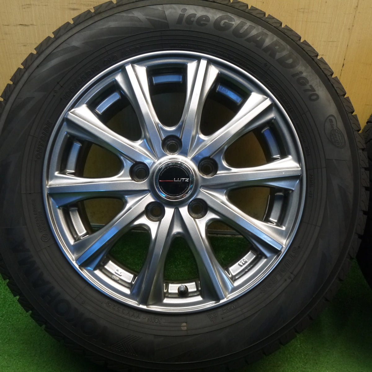 バリ溝！25年！ほぼ10分◎スタッドレス 195/65R15 ヨコハマ アイスガード iG70 LUTZ 社外 アルミ 15インチ PCD114.3/5H◎6100205Hス