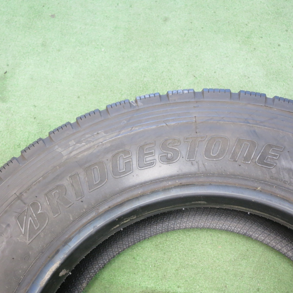 未使用！23年！1本★トラック タイヤ 245/70R19.5 136/134J ブリヂストン エコピア M801 Ⅱ ミックス オールシーズン 19.5インチ★6072903KKスタ