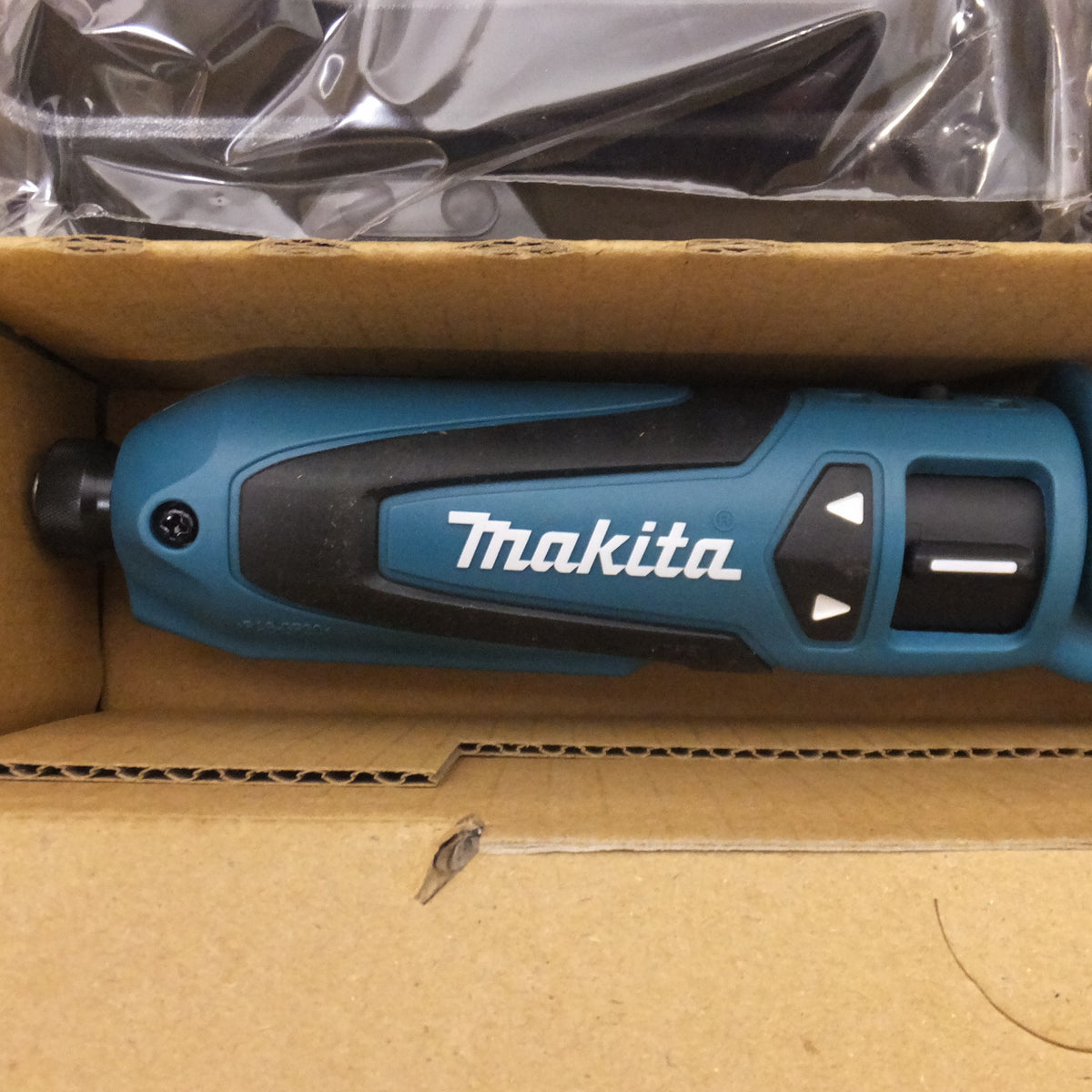 未使用★マキタ makita 充電式ペンインパクトドライバ TD021DSHSP 7.2V★