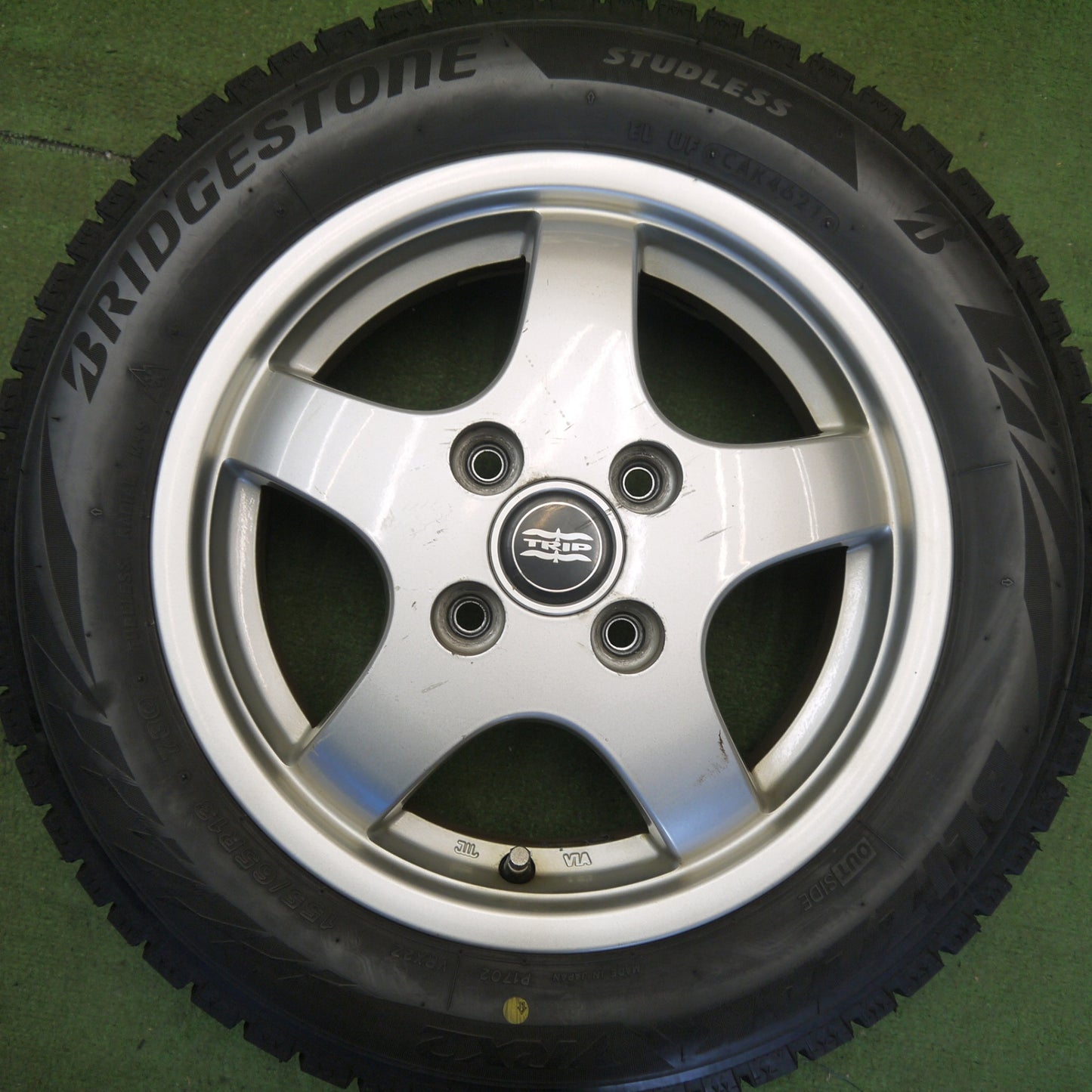 バリ溝！8.5分★スタッドレス 155/65R13 ブリヂストン ブリザック VRX2 TRIP/05 13インチ PCD100/4H★6052508Hス