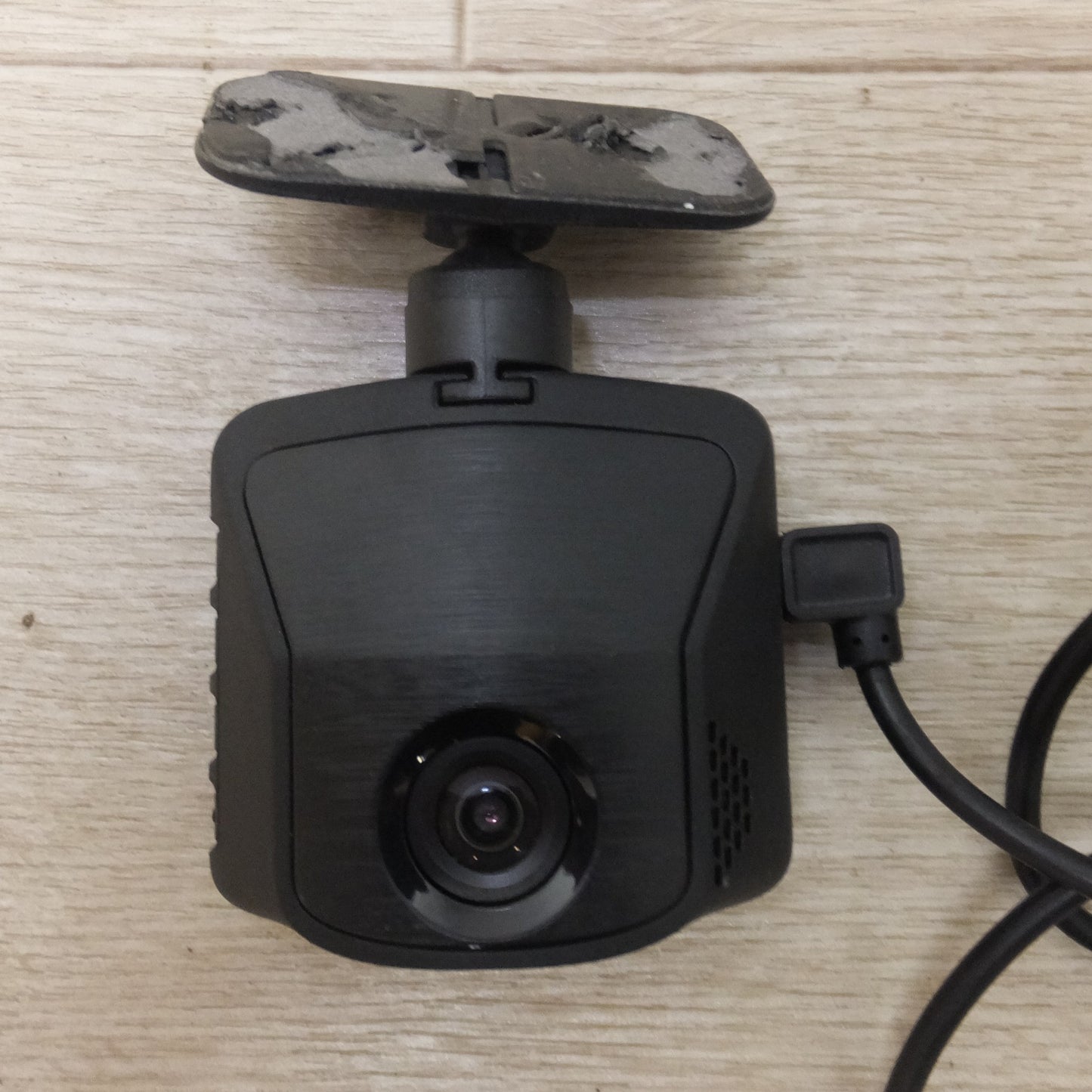 [送料無料] ★ケンウッド KENWOOD ドライブレコーダー DRV-240　SDカードなし(46★