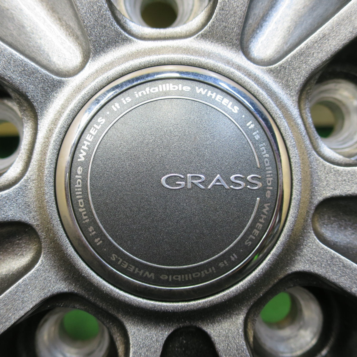 *送料無料* バリ溝！20年！キレイ！9分★スタッドレス 185/65R15 ヨコハマ アイスガード iG50 プラス GRASS グラス 15インチ PCD114.3/5H★4082905イス