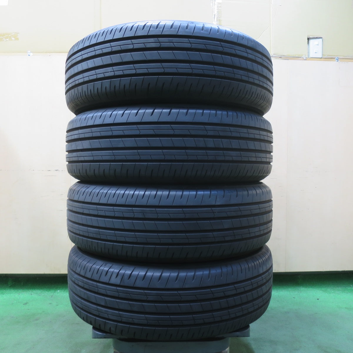 バリ溝！25年！ほぼ10分★225/60R18 トーヨー プロクセス Comfort コンフォート タイヤ 18インチ 40系 アルファード ヴェルファイア 等★5121701イノタ