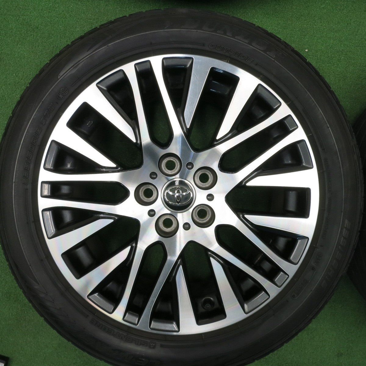 [送料無料] キレイ！22年★トヨタ 30系 ヴェルファイア アルファード 純正 235/50R18 ダンロップ ルマン5 LE MANS V 18インチ PCD114.3/5H★4121608TNノ