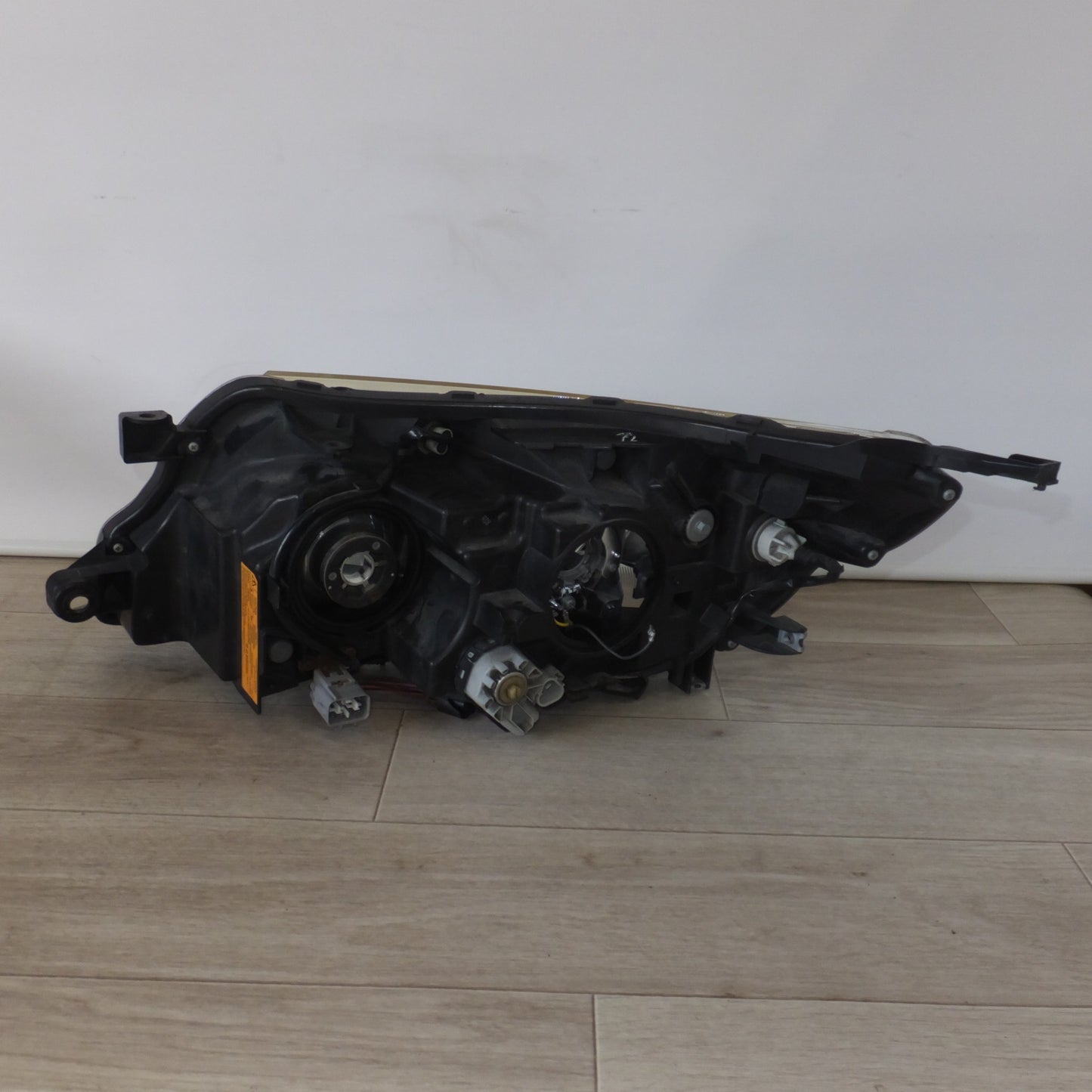 [送料無料] ★スバル SUBARU 純正 フォレスター SH5 SH9 ヘッドライト ICHIKOH 1825 R 右　HID球欠品★