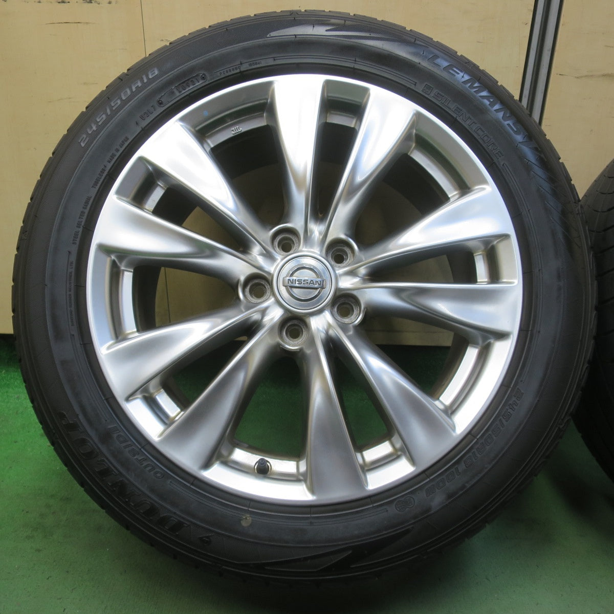 4本価格★日産 Y51 フーガ 純正 245/50R18 ダンロップ LE MANS V ルマン5 18インチ PCD114.3/5H★6052601イノ
