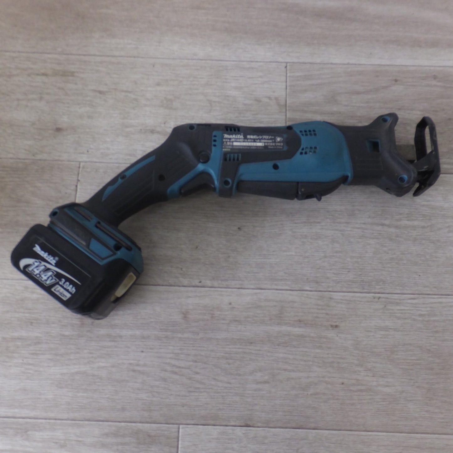 [送料無料] ★マキタ makita 充電式レシプロソー JR144D　バッテリ BL1430　急速充電器 DC18RF　セット★