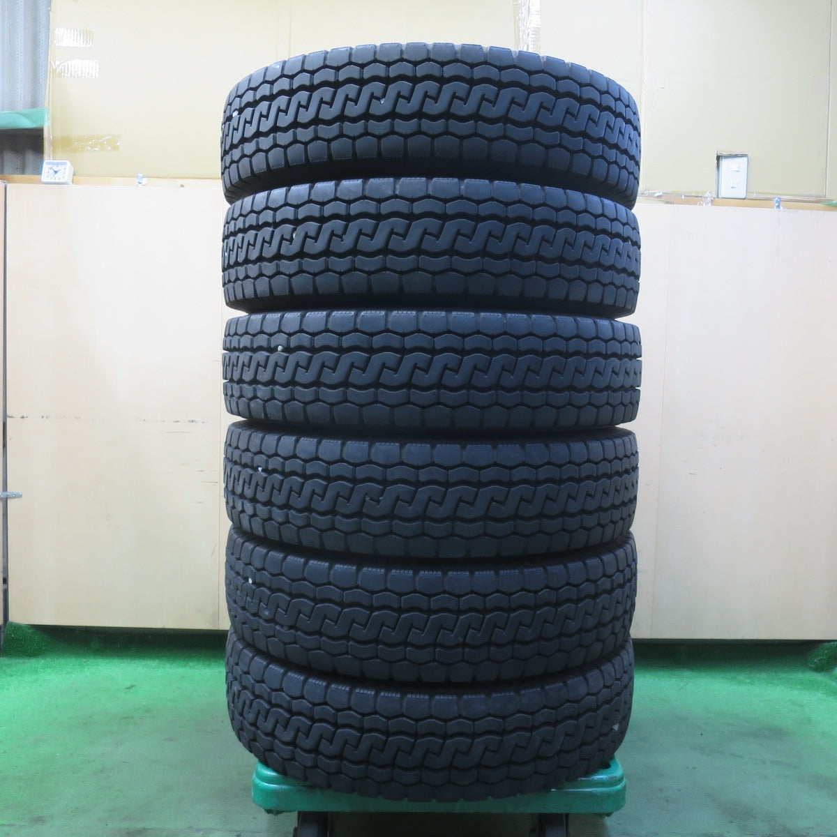 バリ溝！25年！9分！6本★トラック タイヤ 205/85R16 117/115N ブリヂストン エコピア M812 ミックス オールシーズン 16インチ★5102306イスタ