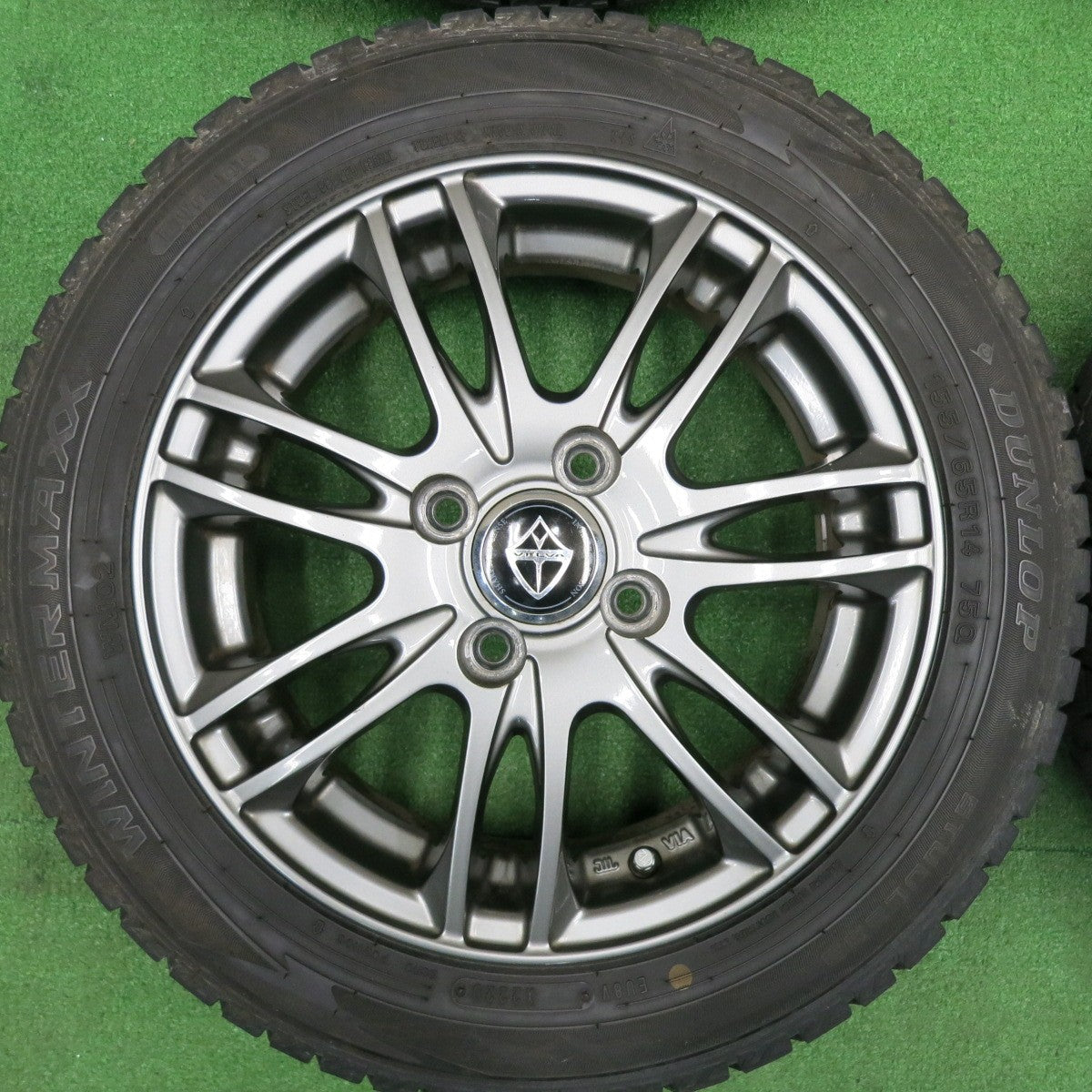 [送料無料] バリ溝！20年！キレイ！9分★スタッドレス 155/65R14 ダンロップ ウインターマックス WM02 VELVA ヴェルヴァ 14インチ PCD100/4H★4120903TNス