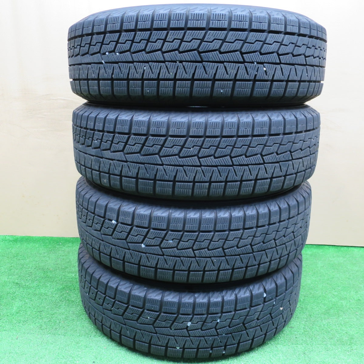 バリ溝！21年！9.5分★スタッドレス 195/60R17 ヨコハマ アイスガード iG70 Exceeder エクシーダー 17インチ PCD100/4H★5121307NKス