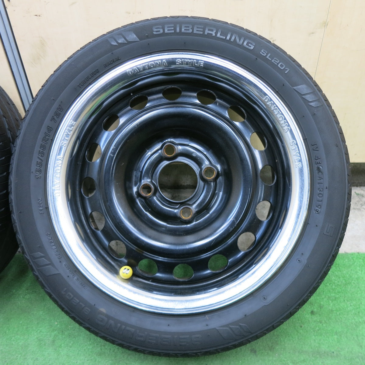 キャップ＆トリムリング付き！キレイ★DAYTONA STYLE 165/55R14 セイバーリング SL201 デイトナ スタイル スチール 14インチ PCD100/4H★6012307ナノ