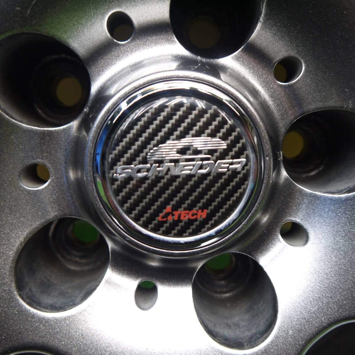 バリ溝！24年！キレイ！9.5分★スタッドレス 215/55R17 ブリヂストン ブリザック VRX2 SCHNEIDER ATECH シュナイダー 17インチ PCD114.3/5H★5031902Hス