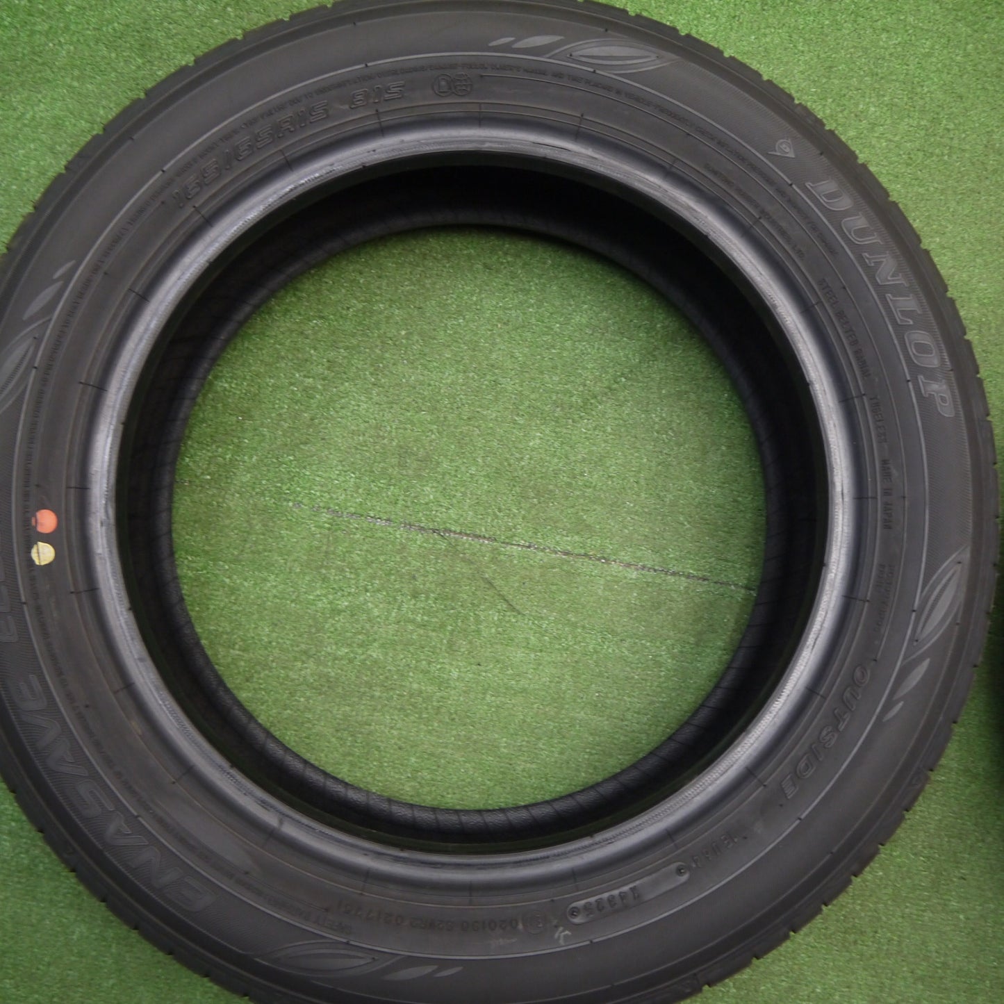 新車外し！25年★165/65R15 ダンロップ エナセーブ EC300+ タイヤ 15インチ タフト ソリオ デリカ D:2 等★5121908Hノタ