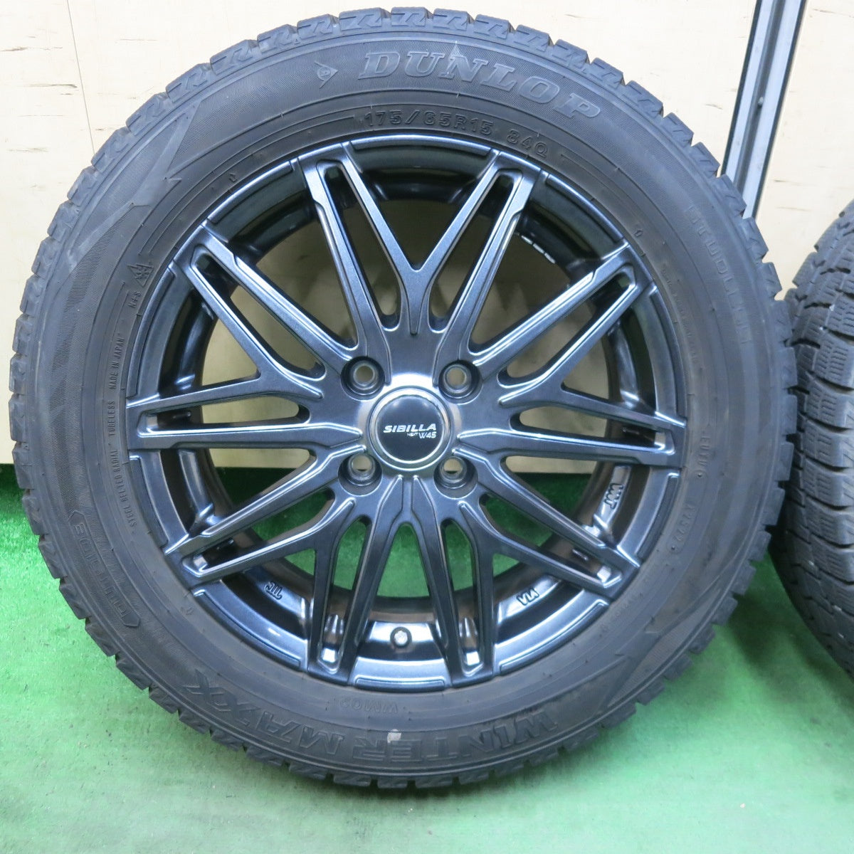 バリ溝！22年！キレイ！9分★スタッドレス 175/65R15 ダンロップ ウインターマックス WM02 SIBILLA NEXT W45 シビラ 15インチ PCD100/4H★5110301SKス
